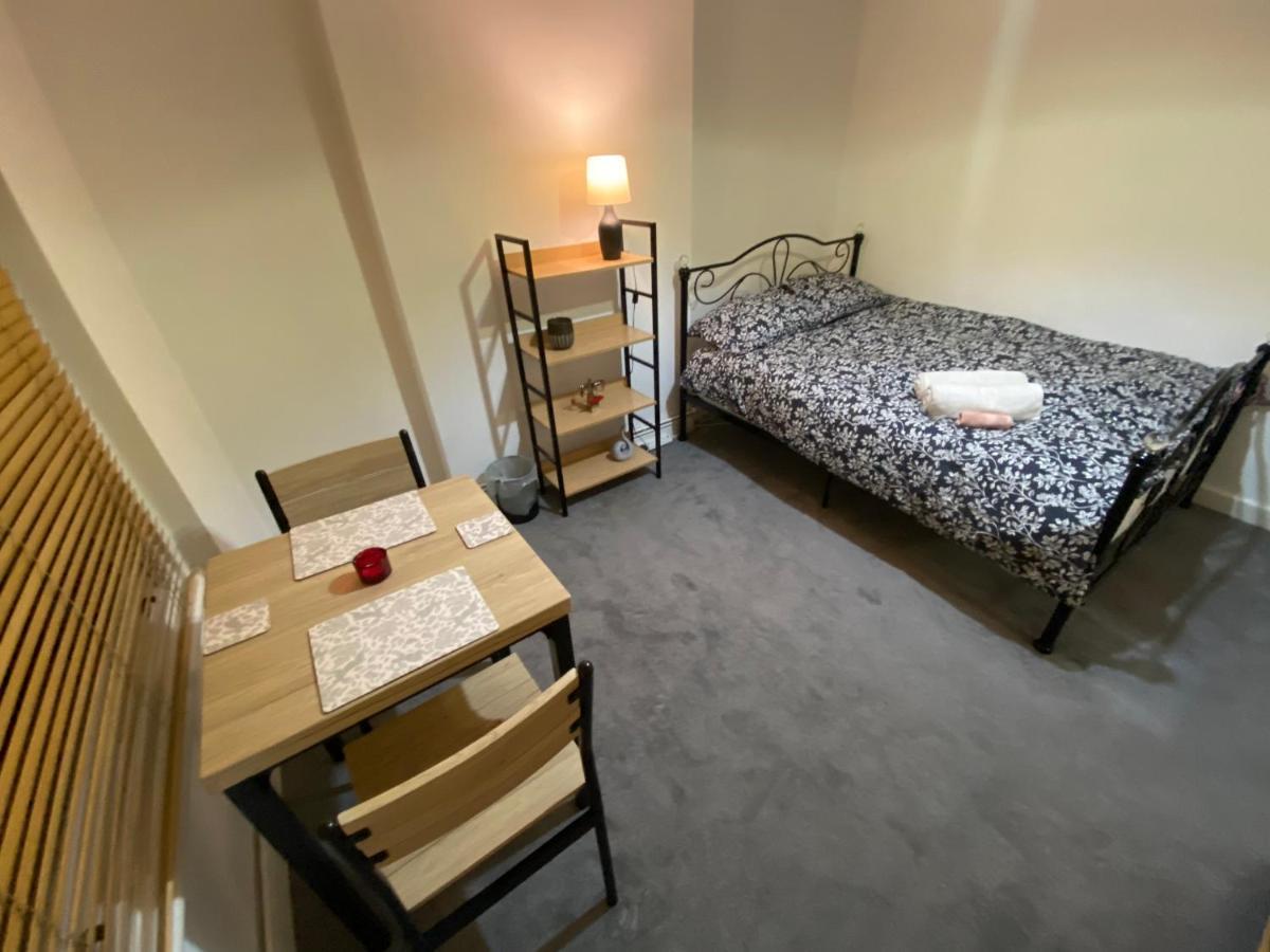 Cosy Victorian Guest London