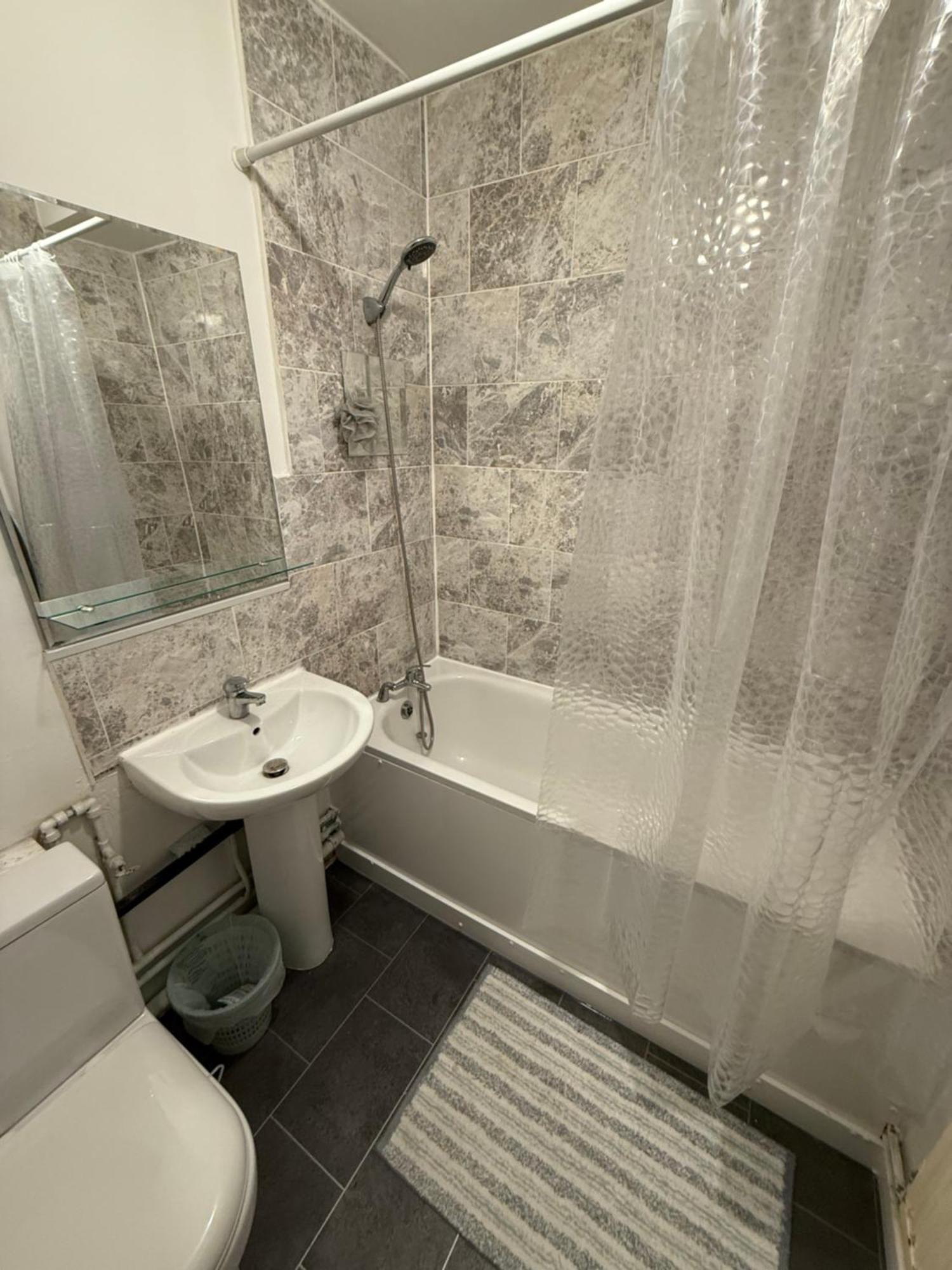Cosy Victorian Guest Homestay *
